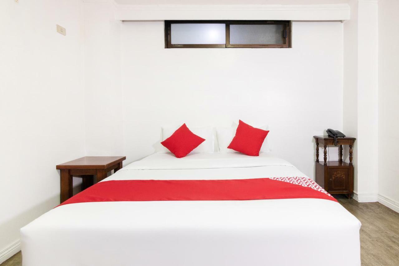 Oyo 175 Hotel Elegant Baguio City ภายนอก รูปภาพ